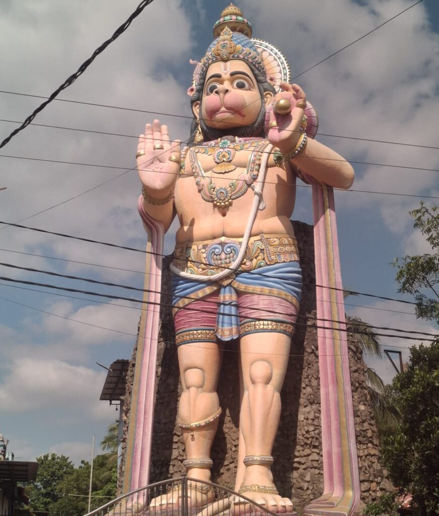 Riesige Hanuman-Statue auf Sri Lanka