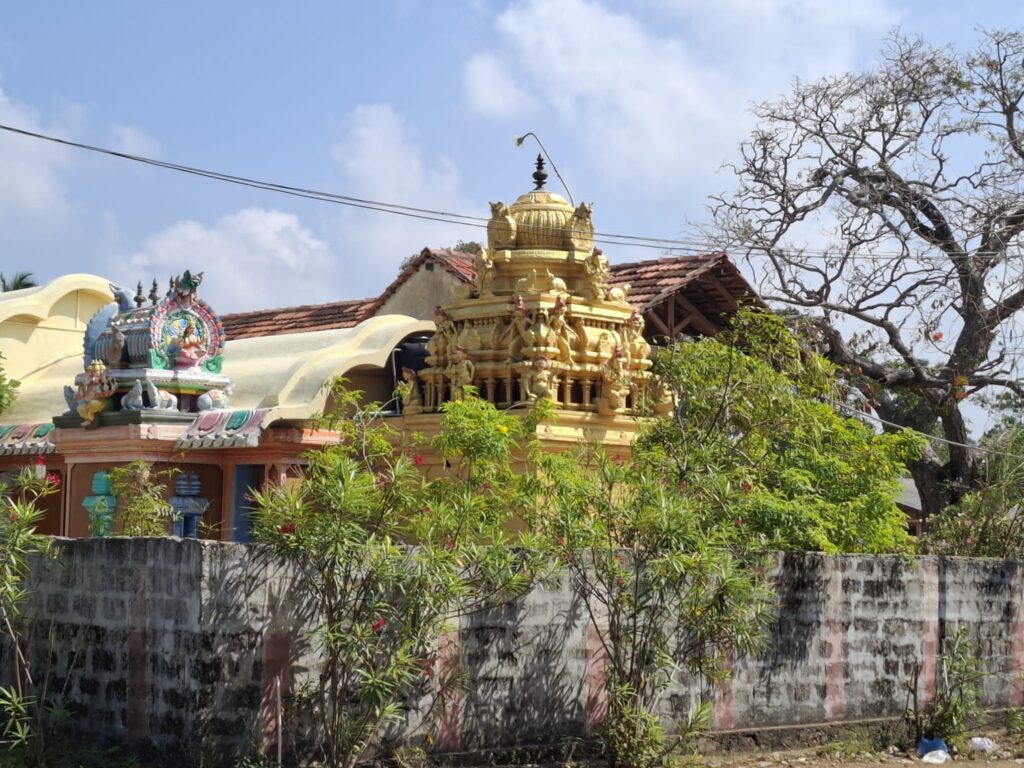 Typischer Tempel von Kumaon